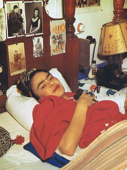 frida kahlo bedroom interior design ideas