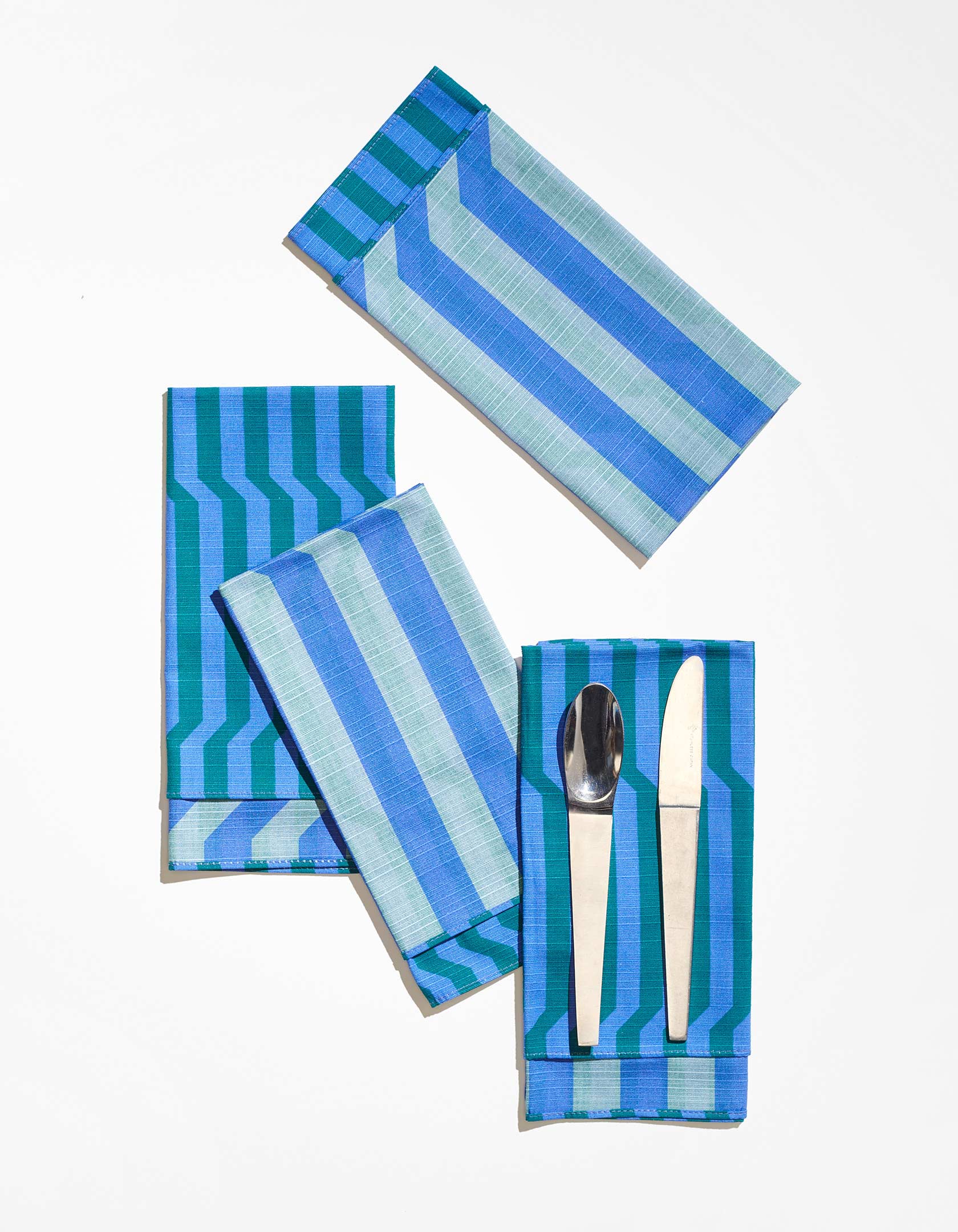 Tortuga Forma reversible stripe dinner napkins