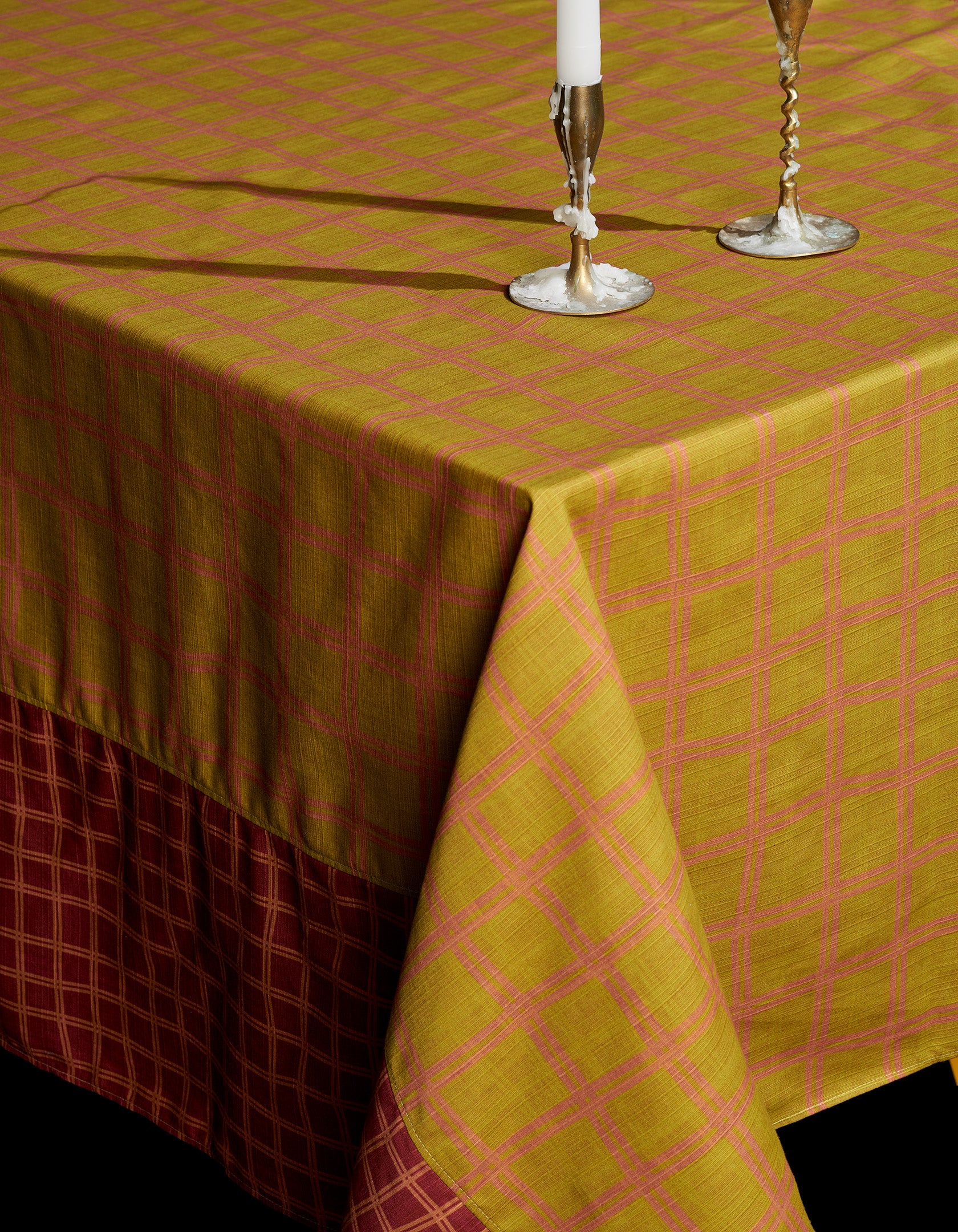 Tablecloth Reversible Grid