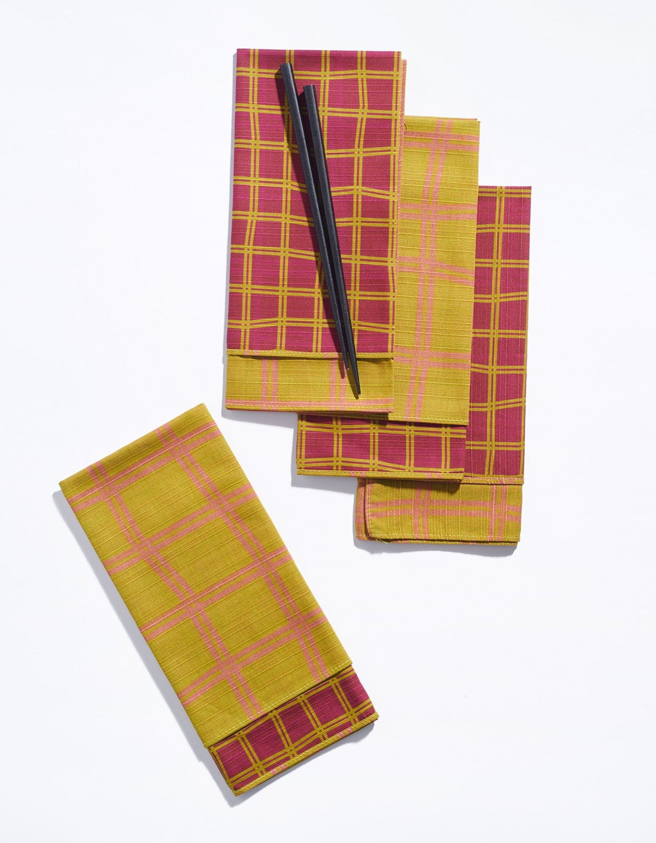 Tortuga Forma reversible grid dinner napkins made in Japan