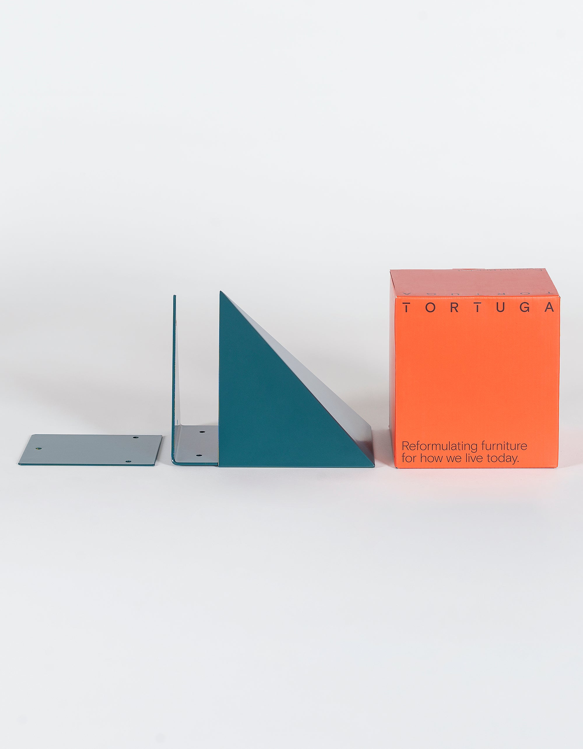 Pyramid Bracket in Teal