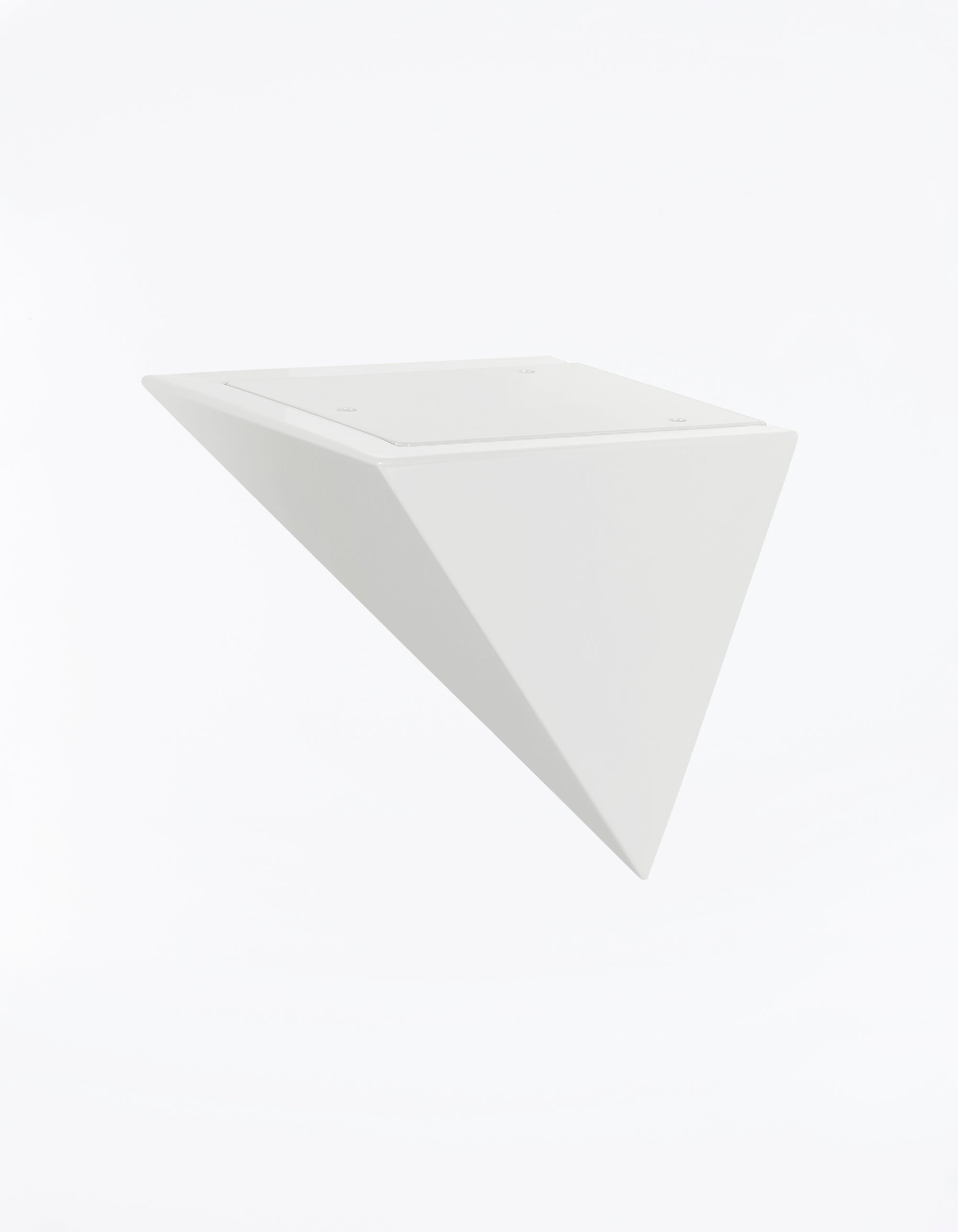Pyramid Bracket in White